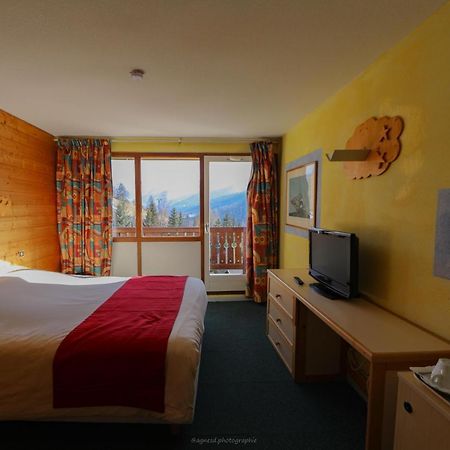 אלוס Hotel Du Hameau מראה חיצוני תמונה
